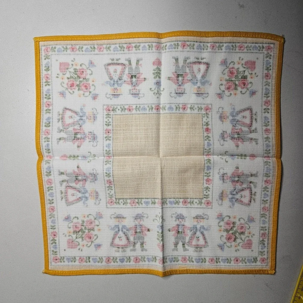 Vintage Folk Art Linen Napkins Set of 3 Yellow Scandinavian Germanic Floral 11in
